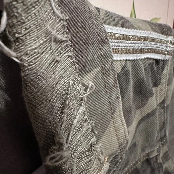 Denim Camo Jacket by BKE - Picture 5 of 6